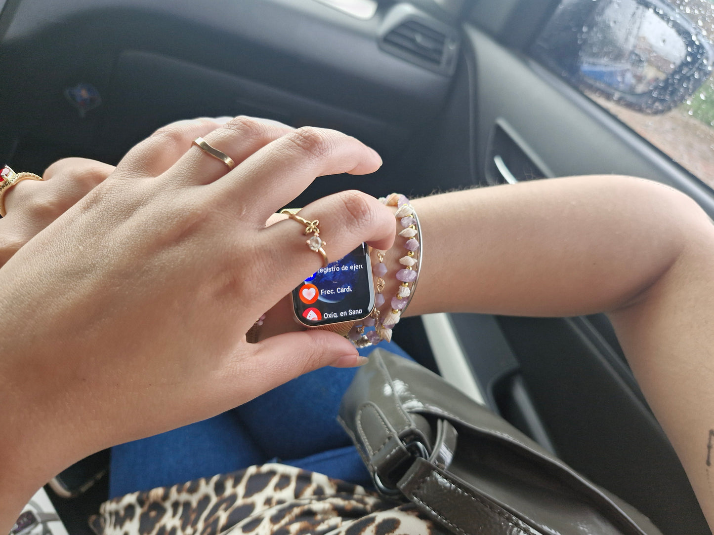 New For Women. Ultra Thin Smartwatch Bluetooth Call 1.85inch AMOLED IP68 Waterproof Heart Rate Sports Track Smart Bracelet